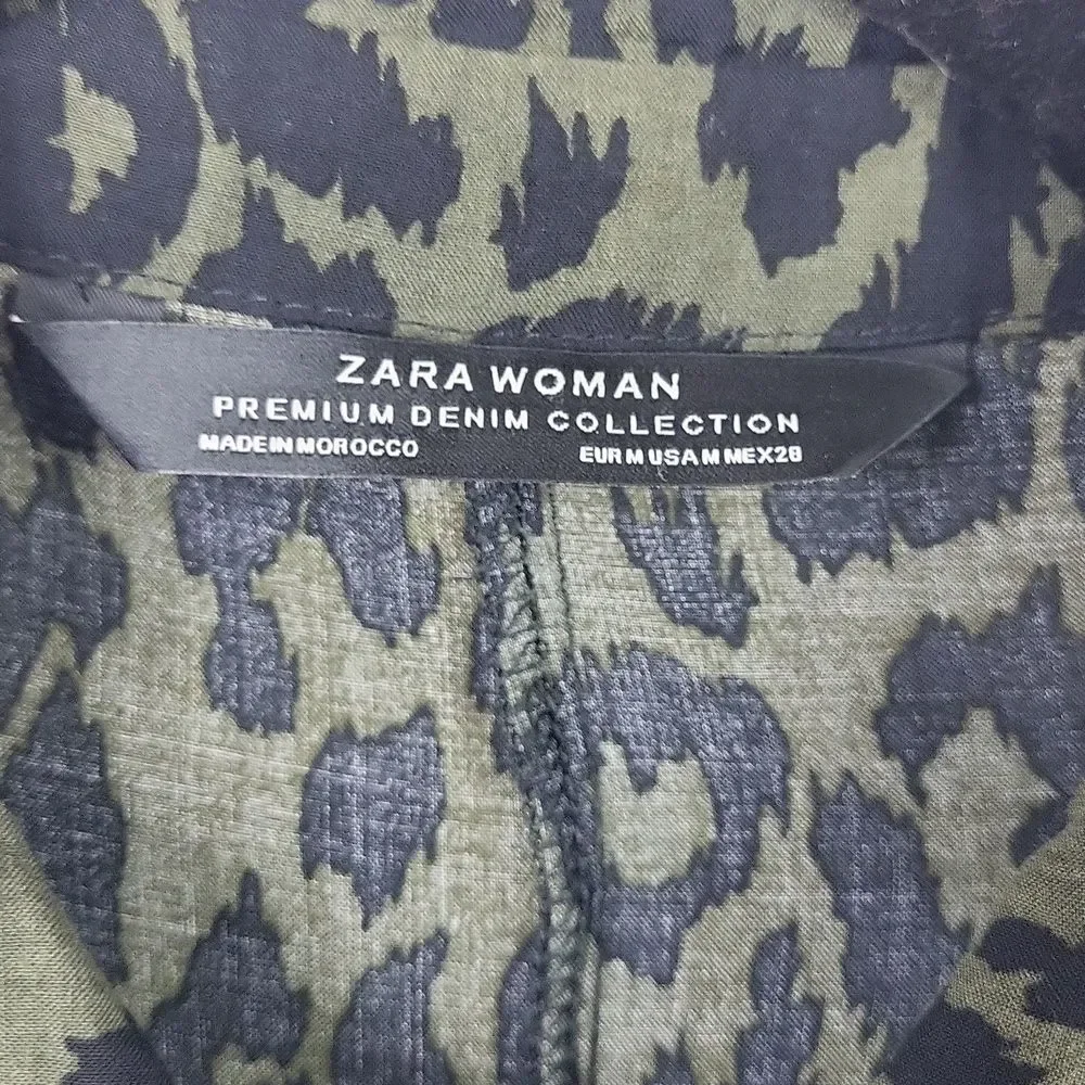 💛 Zara Gray Leopard Print Long Sleeve Dress.‎ Size M